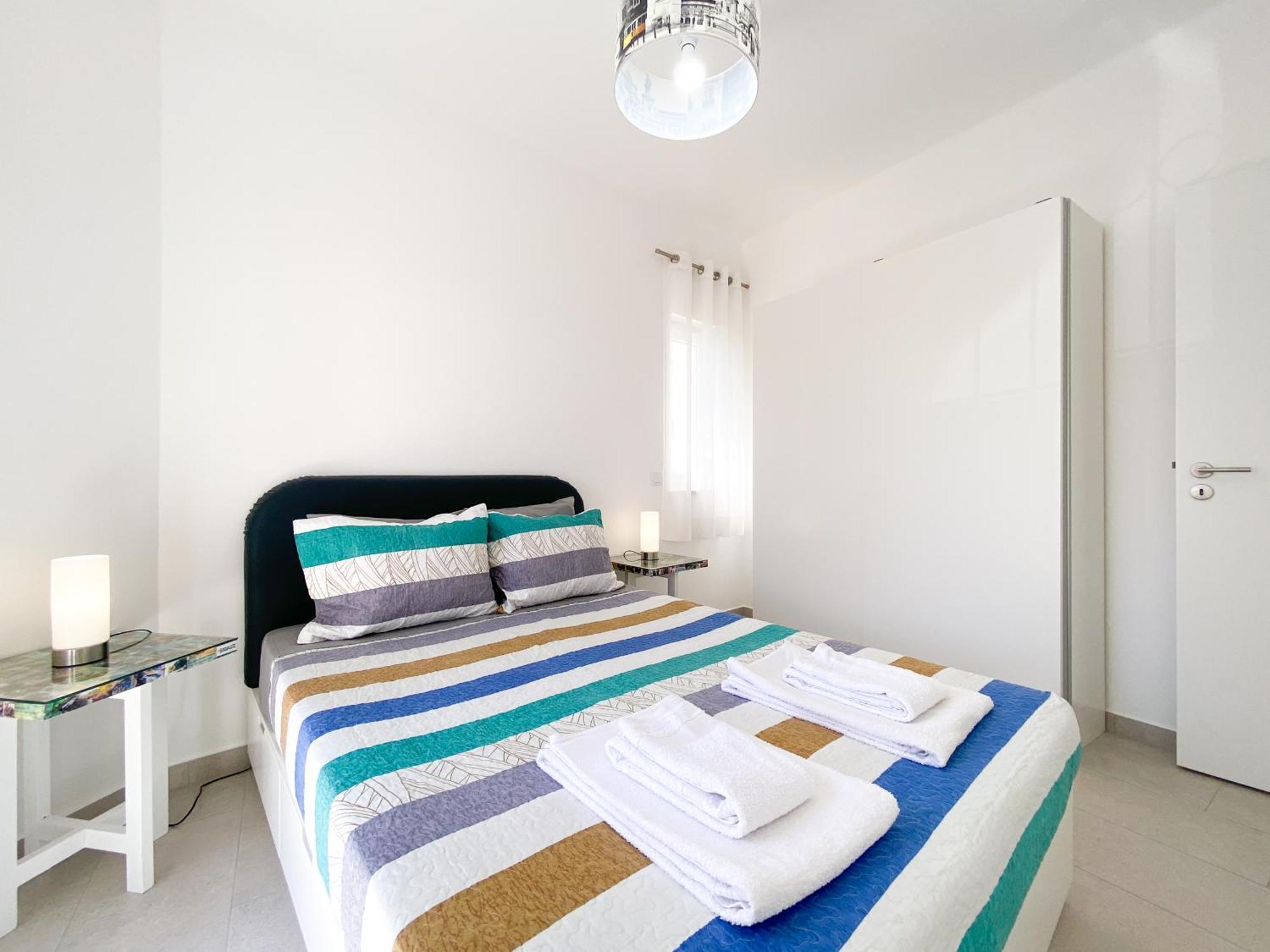 Modern In The Heart Of #1942 Apartamento