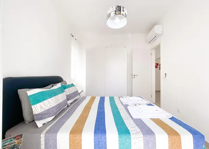 Modern Apartment In The Heart Of Lagos City #1942
